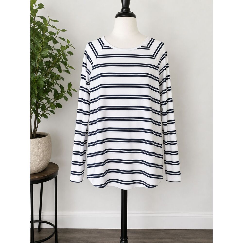 Nautica Women’s Rash Guard XL White Navy Stripe Long Sleeve Swim Shirt NWT